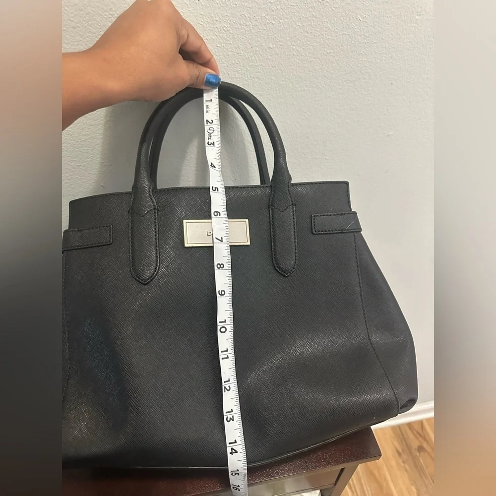Dkny chic black